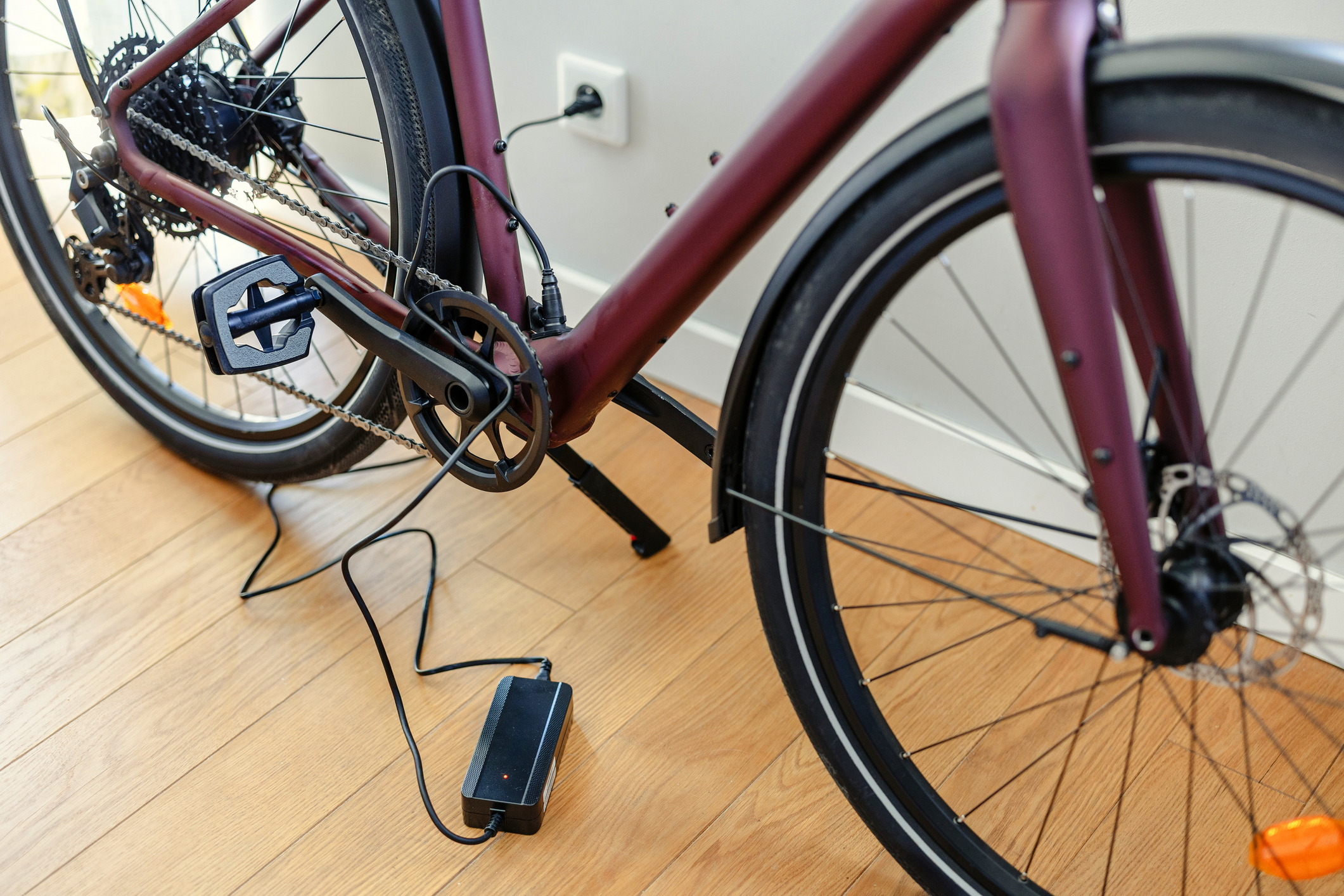 Recharge de vélo électrique à domicile, gros plan
