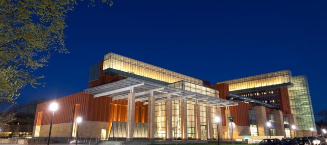 image de batiment illuminé